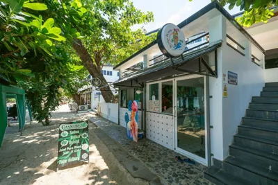 The Hideout Beachfront – Photos 14